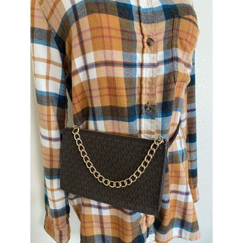 Michael Kors Mk Signature Sleek Fanny Pack Belt Wallet Waist Bag Small Chocolate - Picture 6 of 9